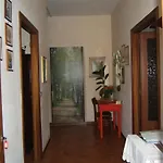 Casa Aralia Con Giardino